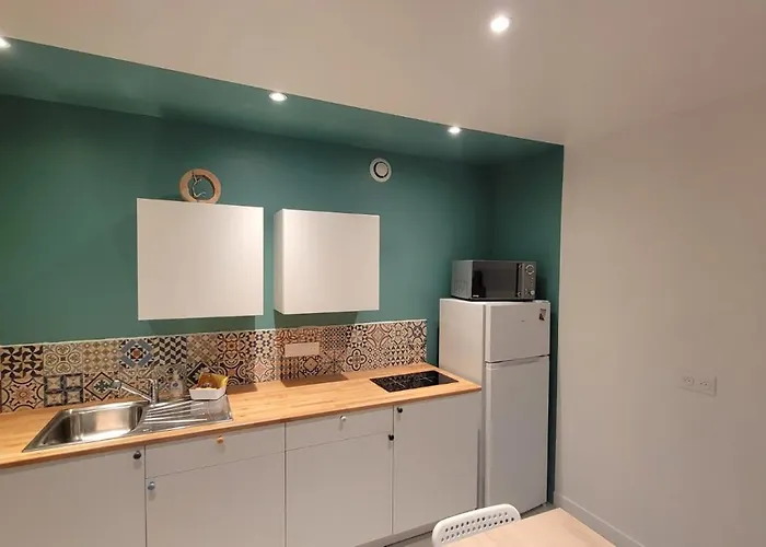 Jolie Petite Maison * סנגווינה